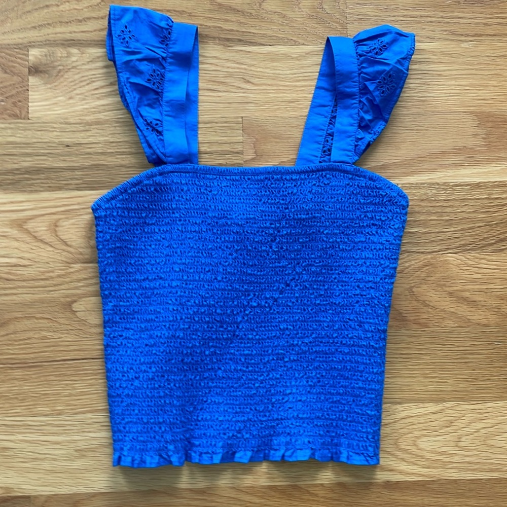 bright blue cute top perfect for summer. new with tags